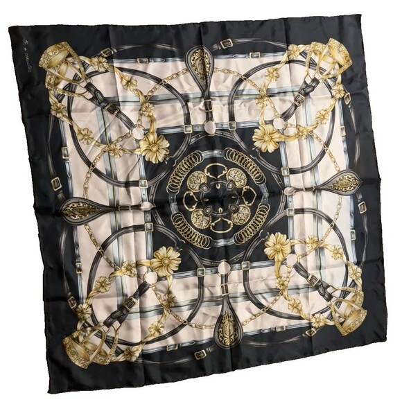 Jialin Lee Scarf ter de caractere Square 34 inch - Picture 1 of 6